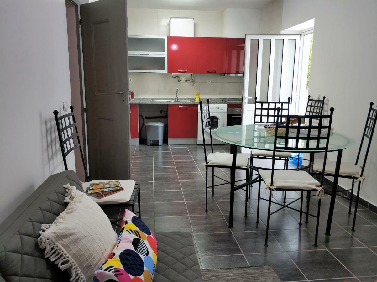 Sleep & Go Faro Airport Guest House Exterior photo